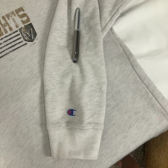 Las Vegas Golden Knights Sweatshirt Mens Size L Champion Crew Neck Gray NHL - Picture 9 of 11